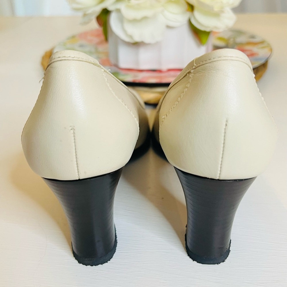 ETIENNE AIGNER Cream Leather Square Toe Block Heel Pumps Women’s Size |8.5 - Picture 6 of 6